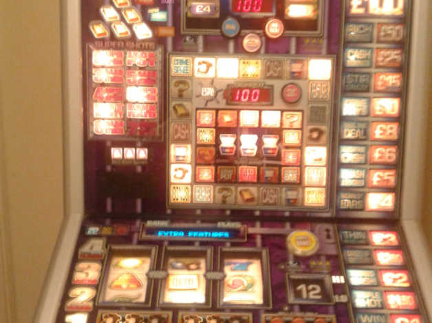 Deal Or No Deal Cops And Robbers Fruit Machine In Hull East Riding Of Yorkshire Freeads