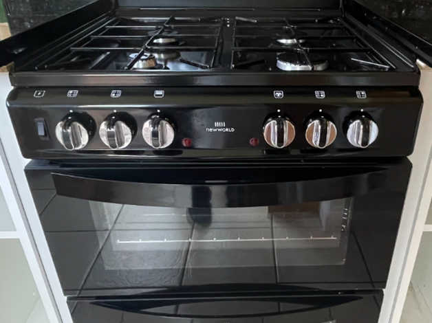 New world gas hobs on sale with glass lids