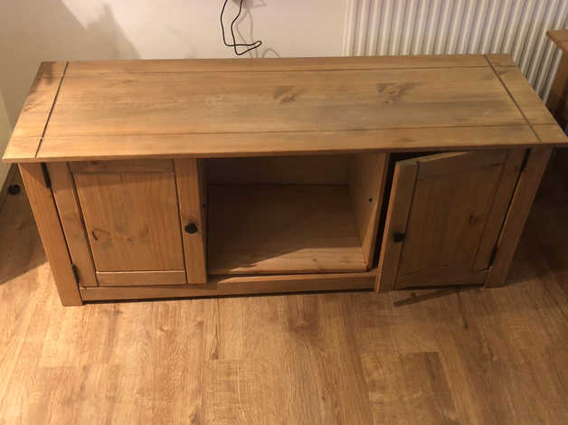 Pine Tv Unit Plus 2 Side Tables In Southampton Hampshire Freeads