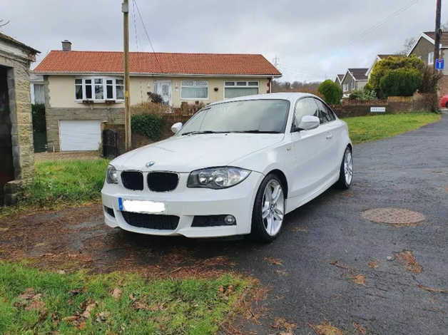 Bmw 1 Series M Sport Coupe 2 0 118d White Full Service History 2 Keys In Neath Powys Freeads