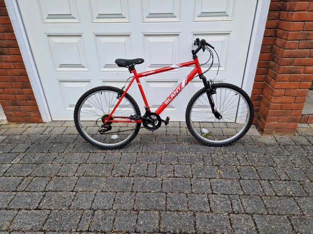 Apollo slant cheap bike red