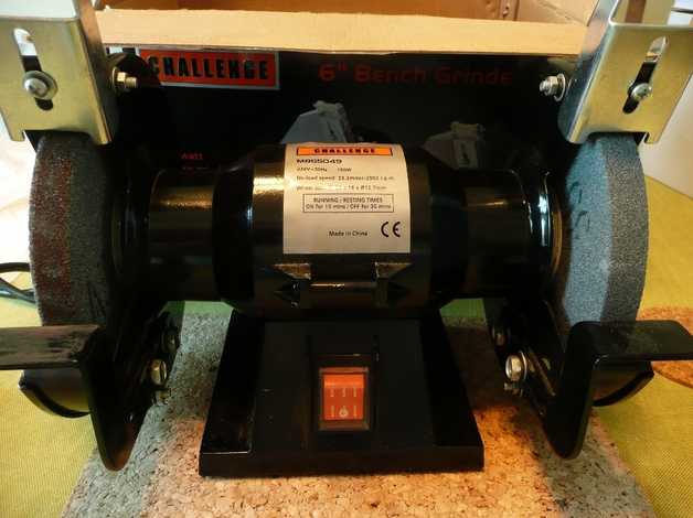 Halfords on sale bench grinder