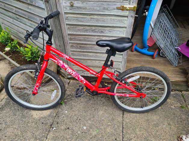 Apollo envy store bike red