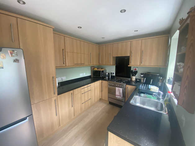 Assorted Wickes Kitchen Doors For Free in Maidstone Kent Freeads