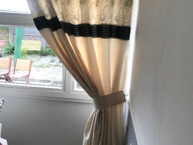 Dunelm Curtains In Walton On The Naze Essex Freeads
