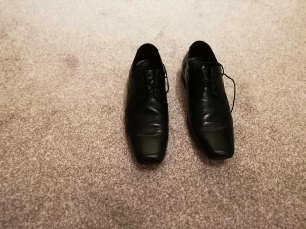 Mens Black Shoes Size 8 | in Keighley 
