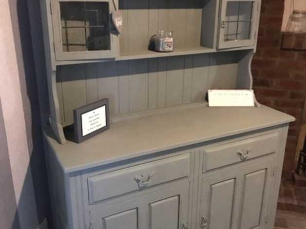 Shabby Chic Welsh Dresser In Filey North Yorkshire Freeads