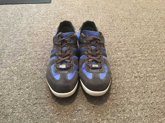 hugo boss trainers size 10