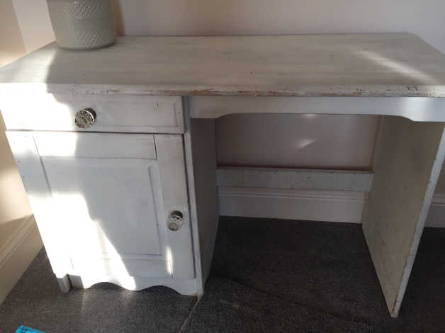 Shabby Chic Painted Desk In Portsmouth Hampshire Freeads