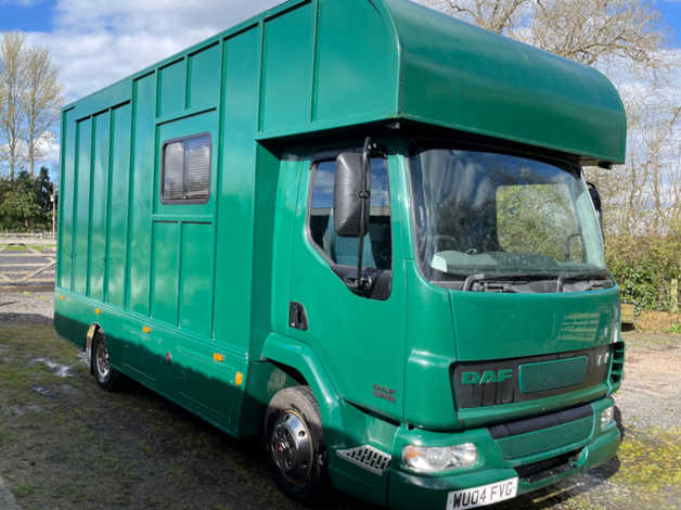 Compact Prb Horse Box Leyland Daf Fa Lf 45.150 7.5 Ton Horsebox | in ...