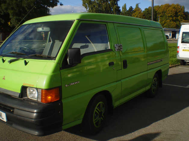 Mitsubishi l300 van 2nd hand hot sale for sale