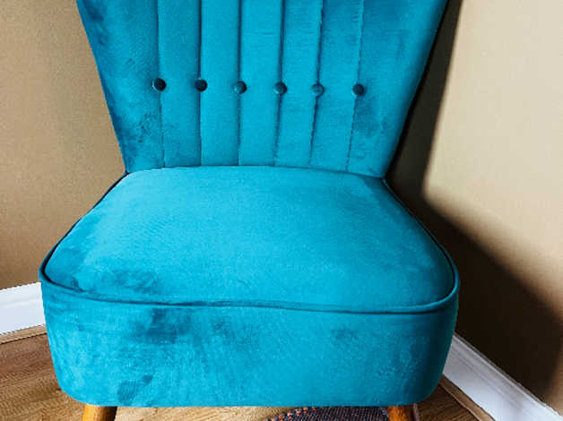 Dunelm velvet cocktail discount chair