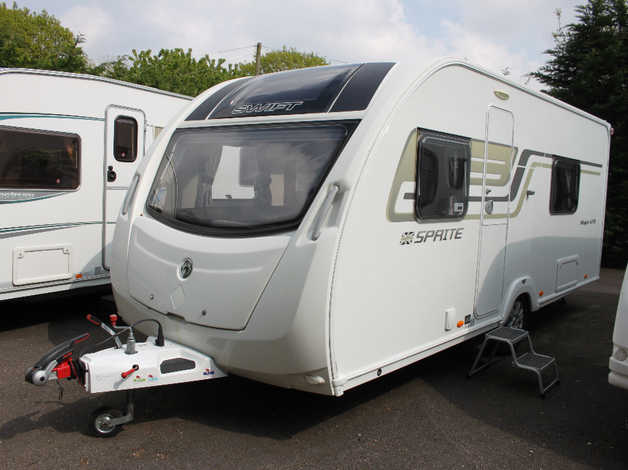 Swift Sprite Major 4fb Sr 2014 4 Berth Fixed Bed Caravan + Motor Movers ...