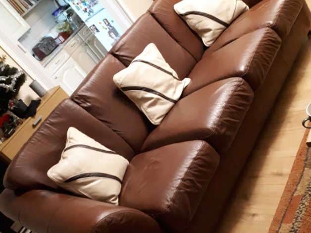 leather sleeper sofa klaussner camel 5900