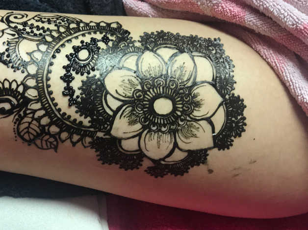 Bridal/ Party Henna / Mehndi Artist / Temp Tattoo | in Luton, Bedfordshire  | Freeads