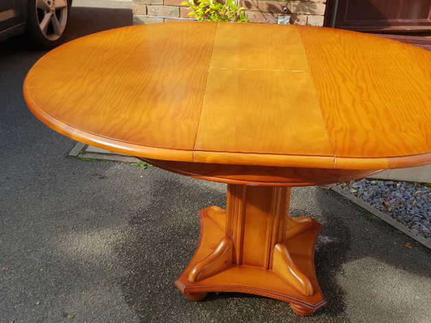 dining-table-in-spanish-wood-in-tadley-hampshire-freeads